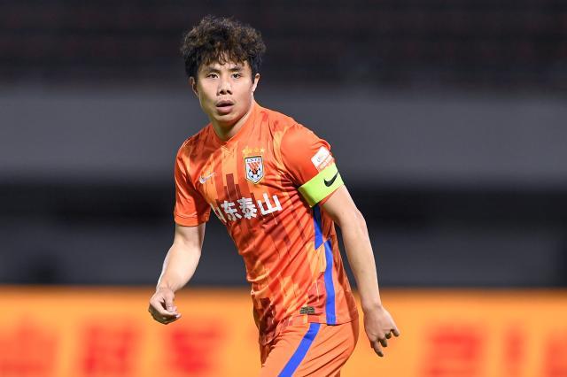 kaiyun.com-埃弗拉离开武汉换枪 蒿俊闵+洛佩斯成胜利密钥