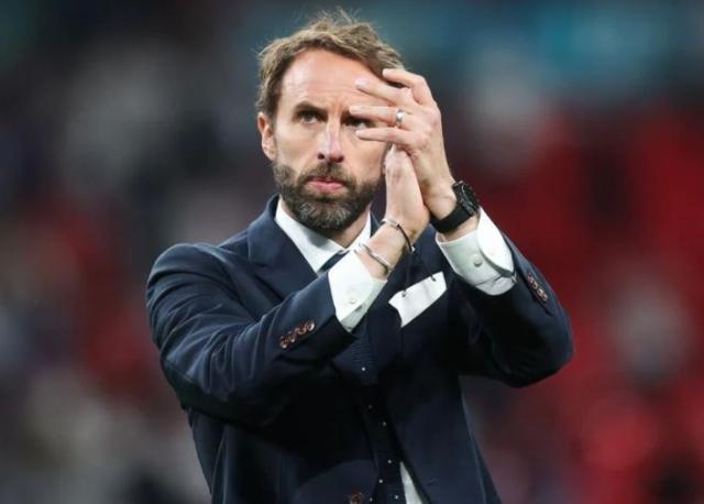 索斯盖特：点球队员完全由我决定 更衣室痛苦万分